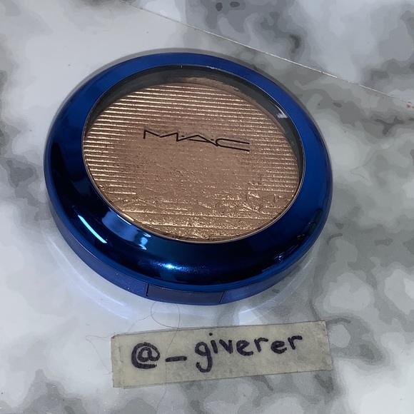 OH, DARLING Extra Dimension Skinfinish MAC Highlighter - Picture 7 of 16